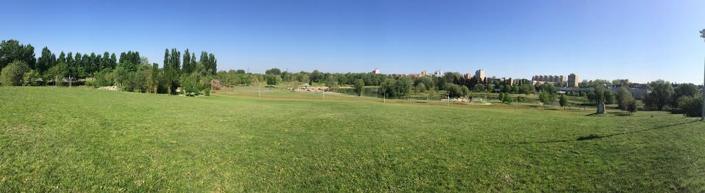 Golf Etterem Es Panzio Hotel Kaposvar Bagian luar foto